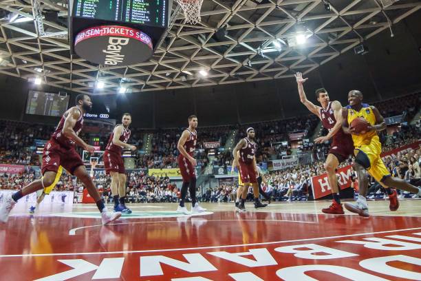 和战术自由 和战术自由