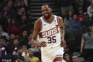 在他的带领 在他的带领